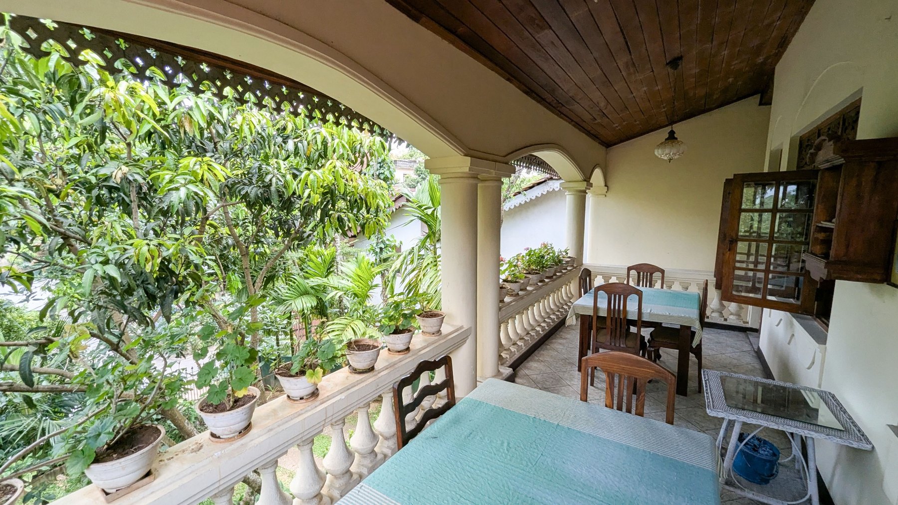 Open verandah with dining tables